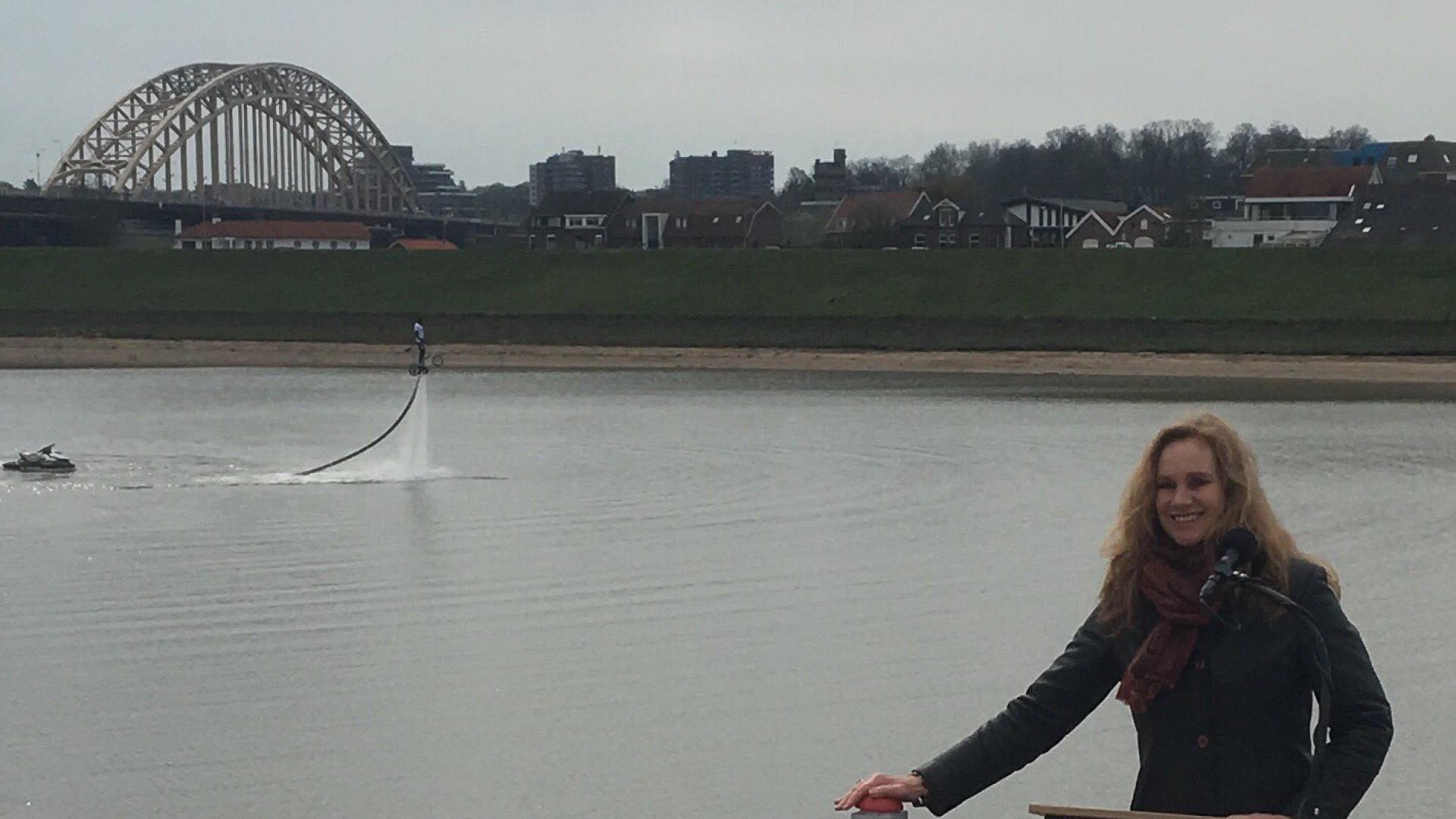 Harriët Tiemens opent SLIMspitsen
